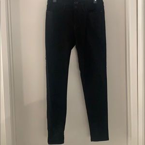 Black skinny jeans